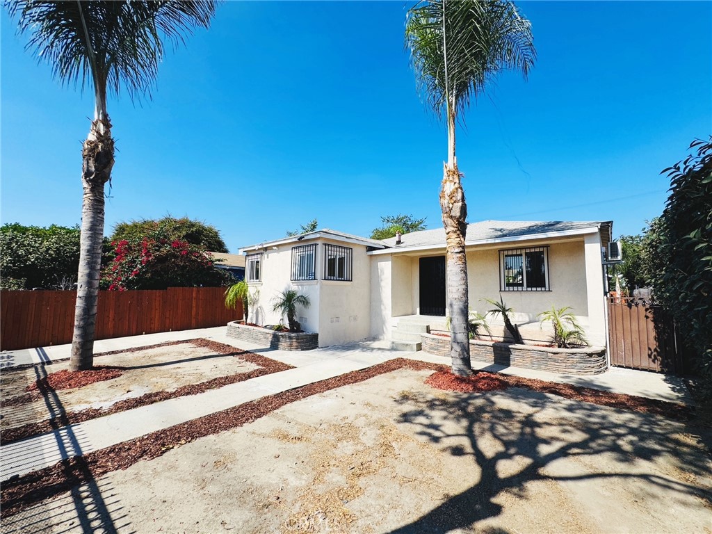 MLS #OC25156843 image #2