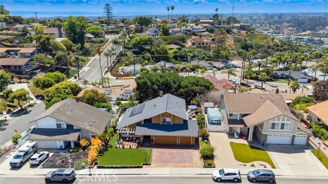 Detail Gallery Image 36 of 39 For 1355 Knoll Dr, Oceanside,  CA 92054 - 4 Beds | 3 Baths