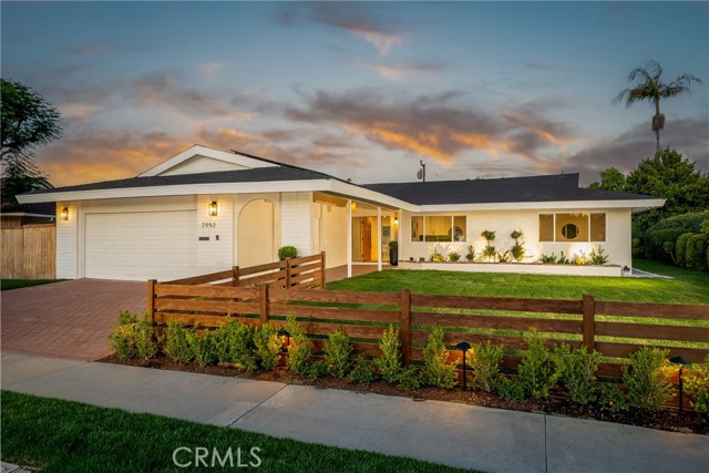 Front Image Thumbnail for CRPW26082072