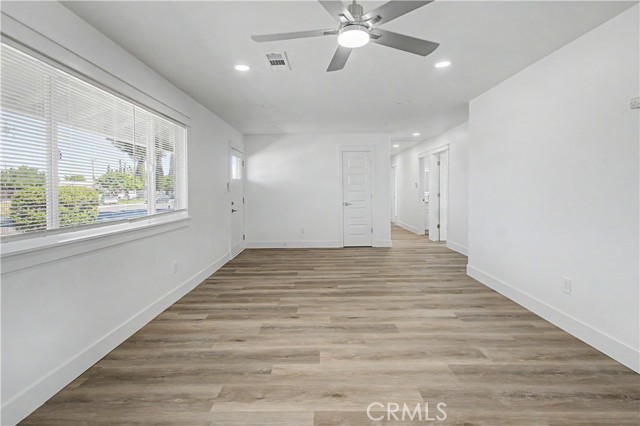 Detail Gallery Image 6 of 30 For 9085 W L St, South Dos Palos,  CA 93665 - 4 Beds | 2 Baths