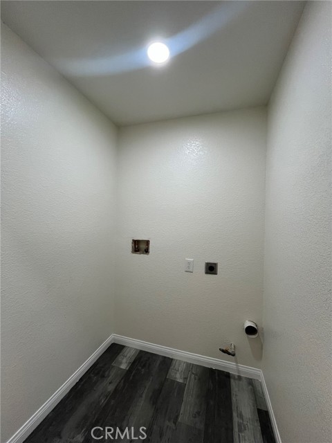 Detail Gallery Image 12 of 32 For 15833 Burwood Rd, Victorville,  CA 92394 - 3 Beds | 2 Baths