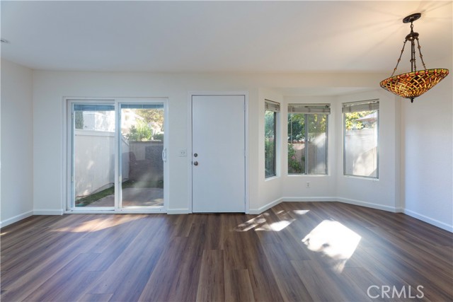 Detail Gallery Image 5 of 28 For 2044 Choctaw Dr, West Covina,  CA 91791 - 3 Beds | 2/1 Baths