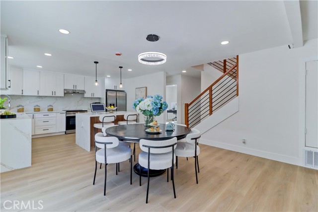 11428 Snowdrop Avenue, Fountain Valley CA: https://media.crmls.org/medias/32f89506-24f8-4c82-b0c9-a15f26f1467e.jpg