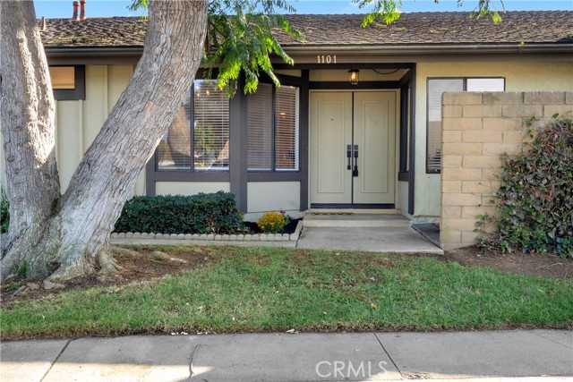 Detail Gallery Image 32 of 39 For 1101 Cabrillo Park Dr, Santa Ana,  CA 92701 - 2 Beds | 2 Baths