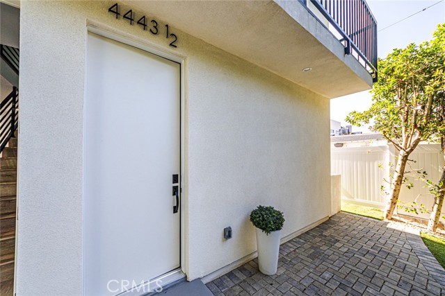 Detail Gallery Image 7 of 34 For 4445 Auckland Avenue, Toluca Lake,  CA 91602 - 4 Beds | 3 Baths