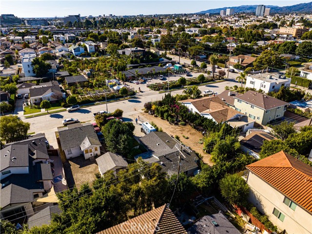 2026 Colby Avenue, Los Angeles, California 90025, 2 Bedrooms Bedrooms, ,1 BathroomBathrooms,Single Family Residence,For Sale,Colby,SB24074941