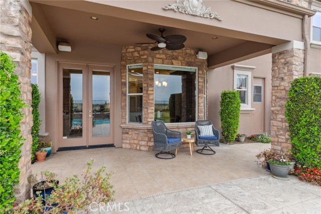 Detail Gallery Image 15 of 61 For 4918 W Bluff, Fresno,  CA 93722 - 5 Beds | 3/1 Baths