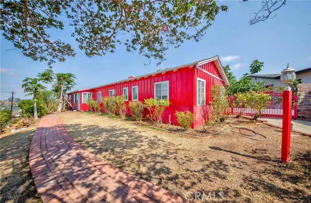 Detail Gallery Image 1 of 13 For 3917 Paige St, Los Angeles,  CA 90031 - 2 Beds | 1 Baths