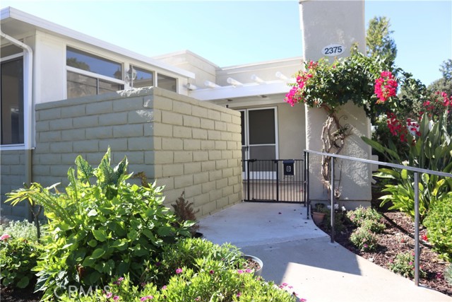 2375 Via Mariposa #B, Laguna Woods, CA 92637