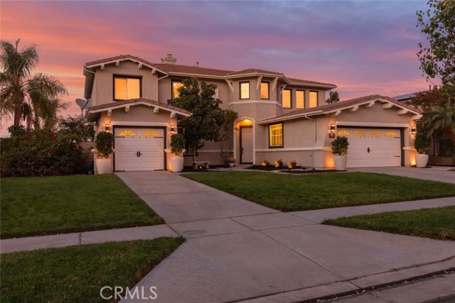 Detail Gallery Image 1 of 67 For 457 Grapevine Dr, Corona,  CA 92882 - 4 Beds | 3/1 Baths