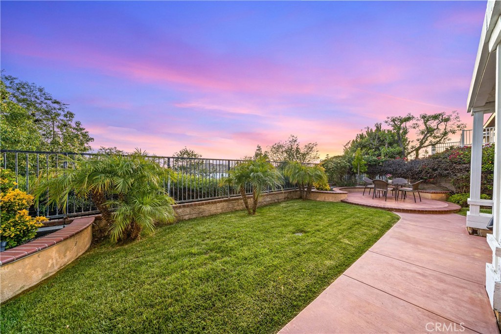 33012591 2339 4306 A3c0 88f676097f95