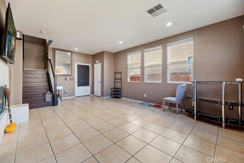 MLS #IG25245660 image #9