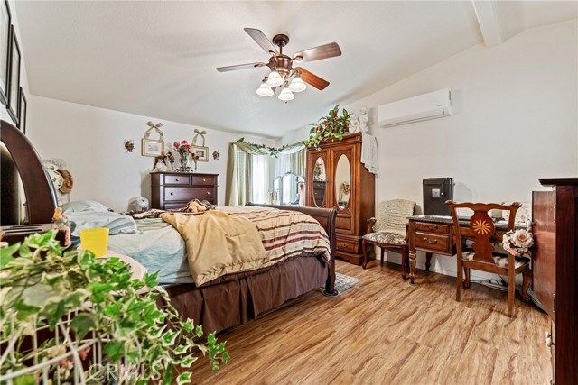 Detail Gallery Image 15 of 27 For 1550 20th, Rosamond,  CA 93560 - 3 Beds | 2 Baths