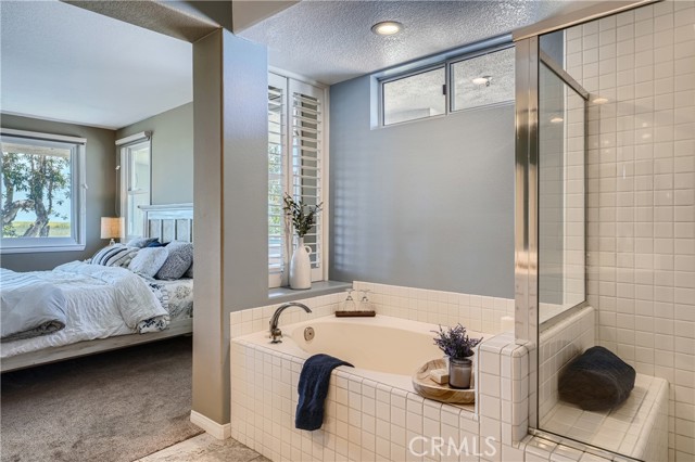 Detail Gallery Image 30 of 39 For 4167 Warner Ave #101,  Huntington Beach,  CA 92649 - 2 Beds | 2 Baths