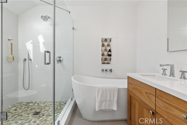 501 Herondo Street, Hermosa Beach, California 90254, 2 Bedrooms Bedrooms, ,2 BathroomsBathrooms,Residential,Sold,Herondo,SB21214356