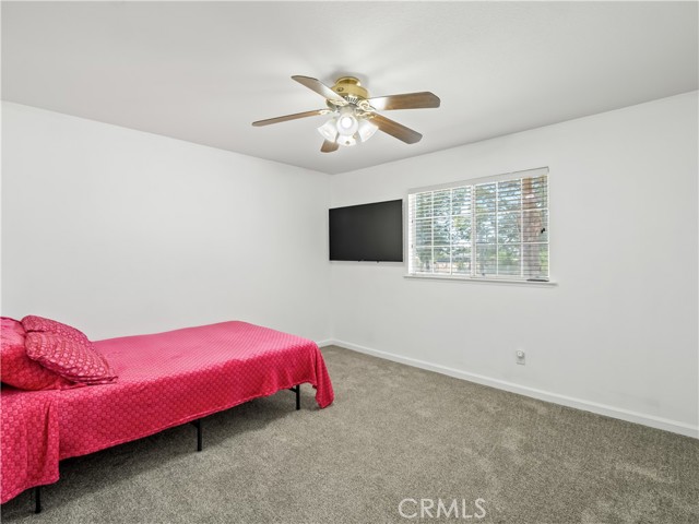 16099 Karen Road, Madera CA: https://media.crmls.org/medias/3305f5d5-a129-4f27-a7ce-7d3e3fc422ed.jpg