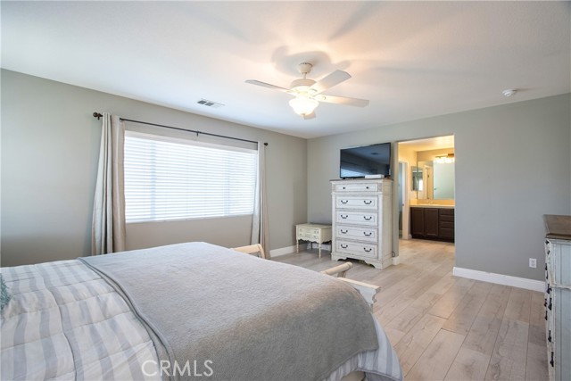 Detail Gallery Image 26 of 51 For 39883 S Creek Cir, Murrieta,  CA 92563 - 5 Beds | 3/1 Baths