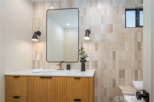 Image 26 of 45 For 18611 Rocoso Place