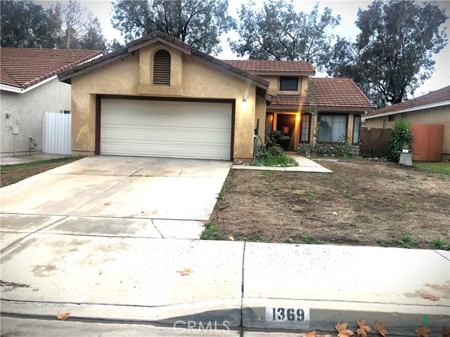 1369 Reservoir Dr, San Bernardino, CA 92407