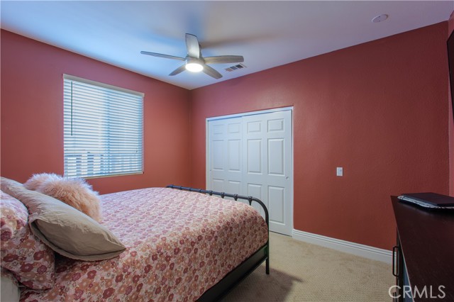 Detail Gallery Image 12 of 24 For 29282 Castlewood, Menifee,  CA 92584 - 4 Beds | 3 Baths