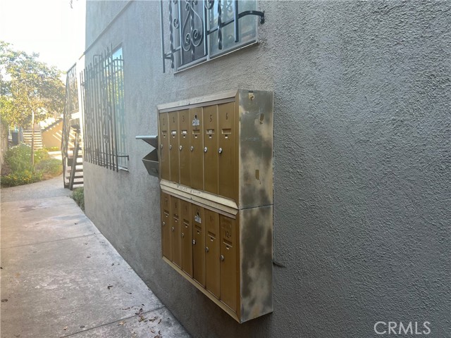 Detail Gallery Image 3 of 18 For 1525 E 2nd St #4,  Long Beach,  CA 90802 - 1 Beds | 1 Baths