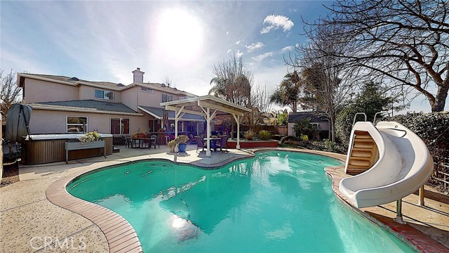 223 Vintage Drive, Turlock CA: https://media.crmls.org/medias/3308e837-09e9-4501-adac-458e183a62d0.jpg
