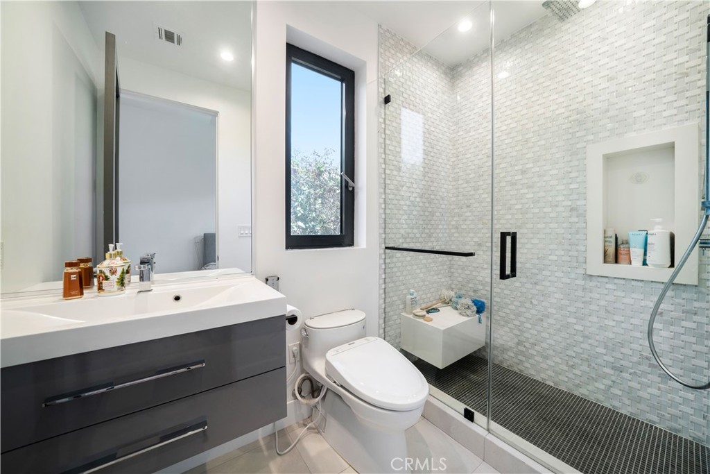 MLS #SR25176504 img 36