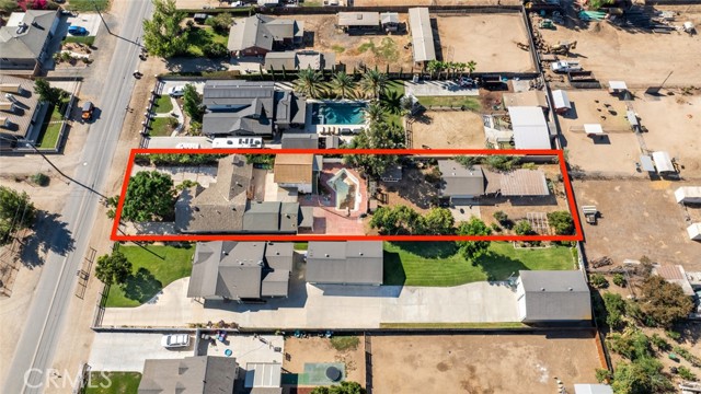 4488 Hillside Avenue, Norco CA: https://media.crmls.org/medias/33092243-e3c5-405f-b69e-0baa6445c2e0.jpg