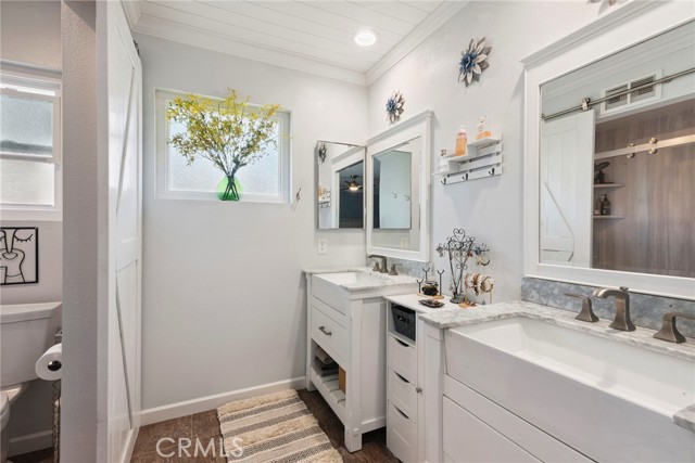 Detail Gallery Image 27 of 39 For 1355 Knoll Dr, Oceanside,  CA 92054 - 4 Beds | 3 Baths