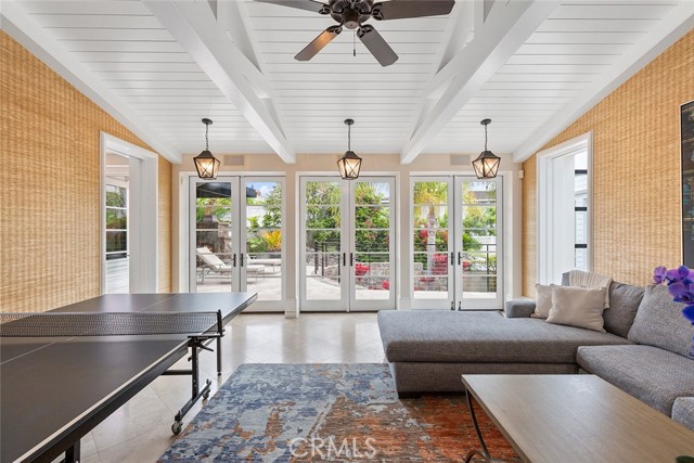 Detail Gallery Image 27 of 43 For 322 Emerald Bay, Laguna Beach,  CA 92651 - 6 Beds | 6/1 Baths