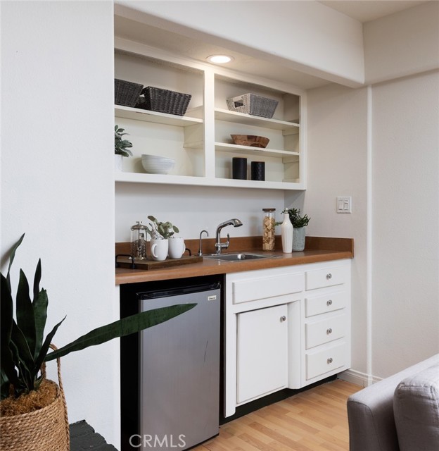 2119 E Denise Avenue, Orange CA: https://media.crmls.org/medias/3309a9e0-af35-4a71-be8b-7844664146d4.jpg