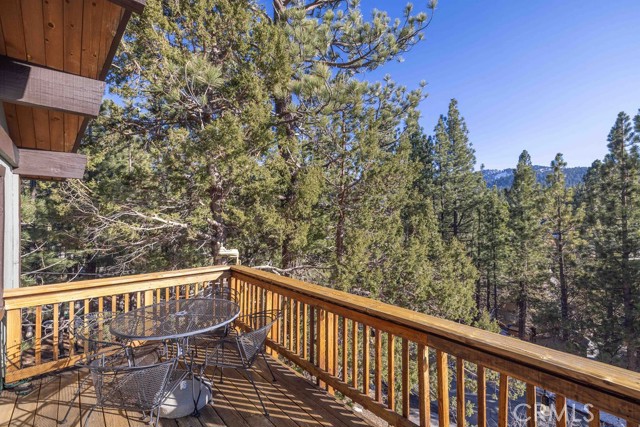 Detail Gallery Image 10 of 32 For 42788 Monterey, Big Bear Lake,  CA 92315 - 2 Beds | 1/1 Baths