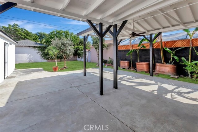 Detail Gallery Image 7 of 22 For 823 N Towner, Santa Ana,  CA 92703 - 4 Beds | 1 Baths