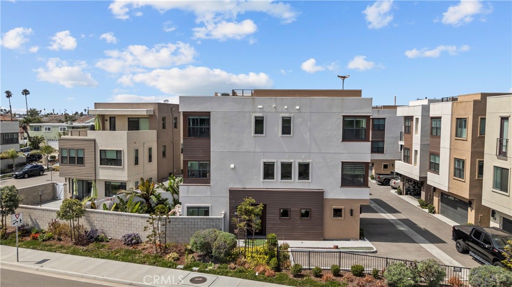 1068 Canal Street