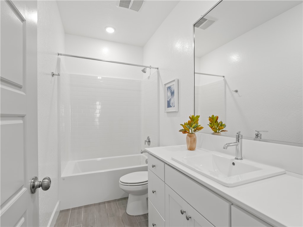 Detail Gallery Image 27 of 36 For 1865 N Phillip Ave, Clovis,  CA 93619 - 4 Beds | 2/1 Baths