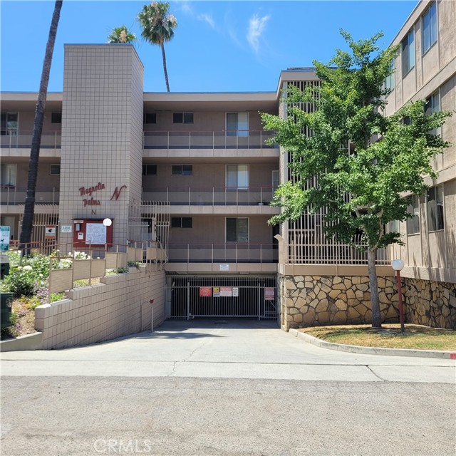 6979 Palm Court, Riverside CA: https://media.crmls.org/medias/330a9963-336a-4a93-b72b-961c108dd3d3.jpg