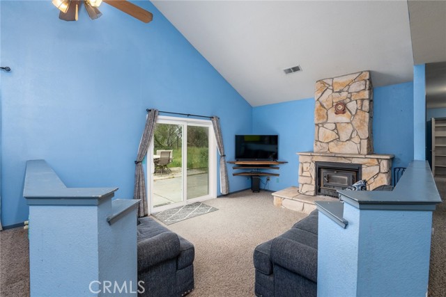 Detail Gallery Image 10 of 30 For 30088 Revis Rd, Coarsegold,  CA 93614 - 3 Beds | 2/1 Baths