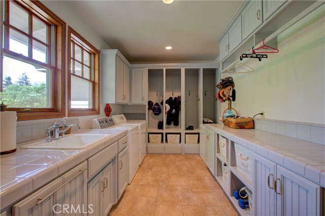 Detail Gallery Image 25 of 51 For 1789 E North Bear Creek Dr, Merced,  CA 95340 - 5 Beds | 4 Baths
