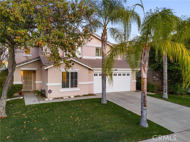 Detail Gallery Image 1 of 48 For 16200 Grande Isla Cir, Moreno Valley,  CA 92551 - 6 Beds | 3 Baths