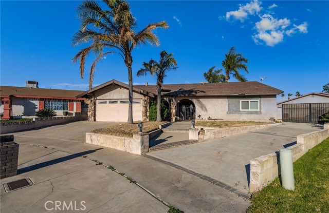 9061 Amber Court, Fontana, California 92335, 4 Bedrooms Bedrooms, ,2 BathroomsBathrooms,Single Family Residence,For Sale,Amber,CV25006791