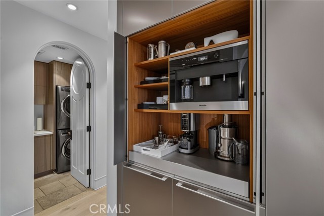 922 EMERALD BAY, Laguna Beach CA: https://media.crmls.org/medias/330c1c5a-c307-4d9f-a2f1-3d57b5e38ca2.jpg