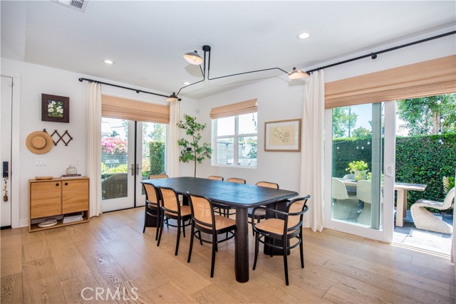 2065 Thurin Street, Costa Mesa CA: https://media.crmls.org/medias/330cf6b9-d2f5-4792-a962-5dd7cafbe1d4.jpg