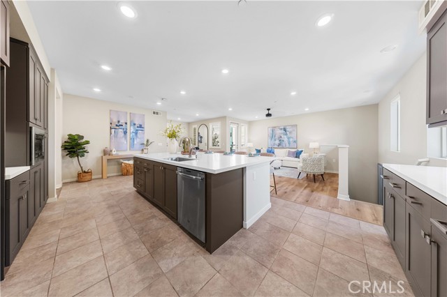 Detail Gallery Image 16 of 60 For 107 Bowery, Irvine,  CA 92612 - 2 Beds | 2 Baths