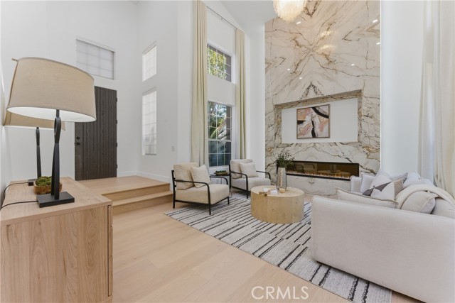 Detail Gallery Image 13 of 53 For 2231 Huntley, Tustin,  CA 92782 - 3 Beds | 3 Baths