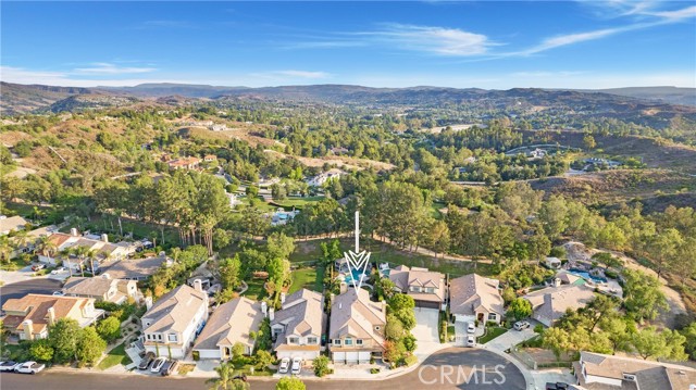 Detail Gallery Image 49 of 66 For 8 Summitcrest, Rancho Santa Margarita,  CA 92679 - 5 Beds | 3/1 Baths