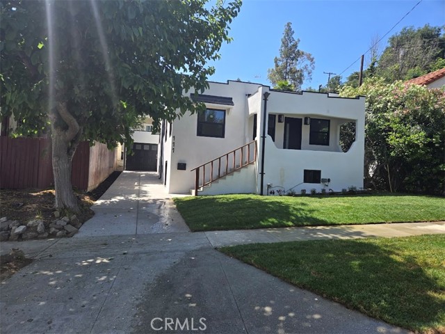 Detail Gallery Image 3 of 15 For 111 Monterey Rd, South Pasadena,  CA 91030 - 3 Beds | 1/1 Baths