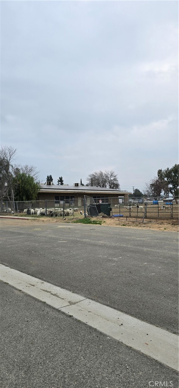 Detail Gallery Image 4 of 4 For 26312 Hemet, Hemet,  CA 92544 - – Beds | – Baths