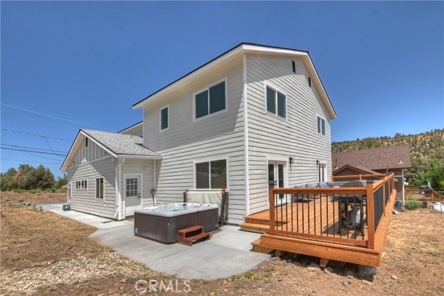 1215 Valley View Drive, Big Bear City CA: https://media.crmls.org/medias/330f4db2-f9e8-4677-a17c-9312b5e1b4e6.jpg