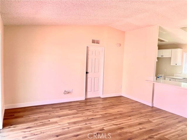 Detail Gallery Image 30 of 34 For 443 14th, Santa Paula,  CA 93060 - 3 Beds | 2 Baths