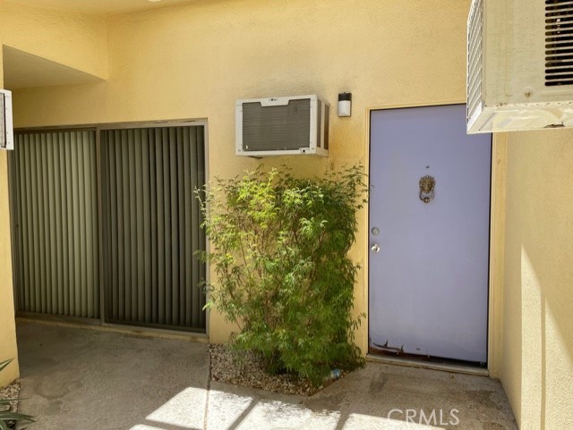 Photo of 807 E Cottonwood Road #11, Palm Springs, CA 92262